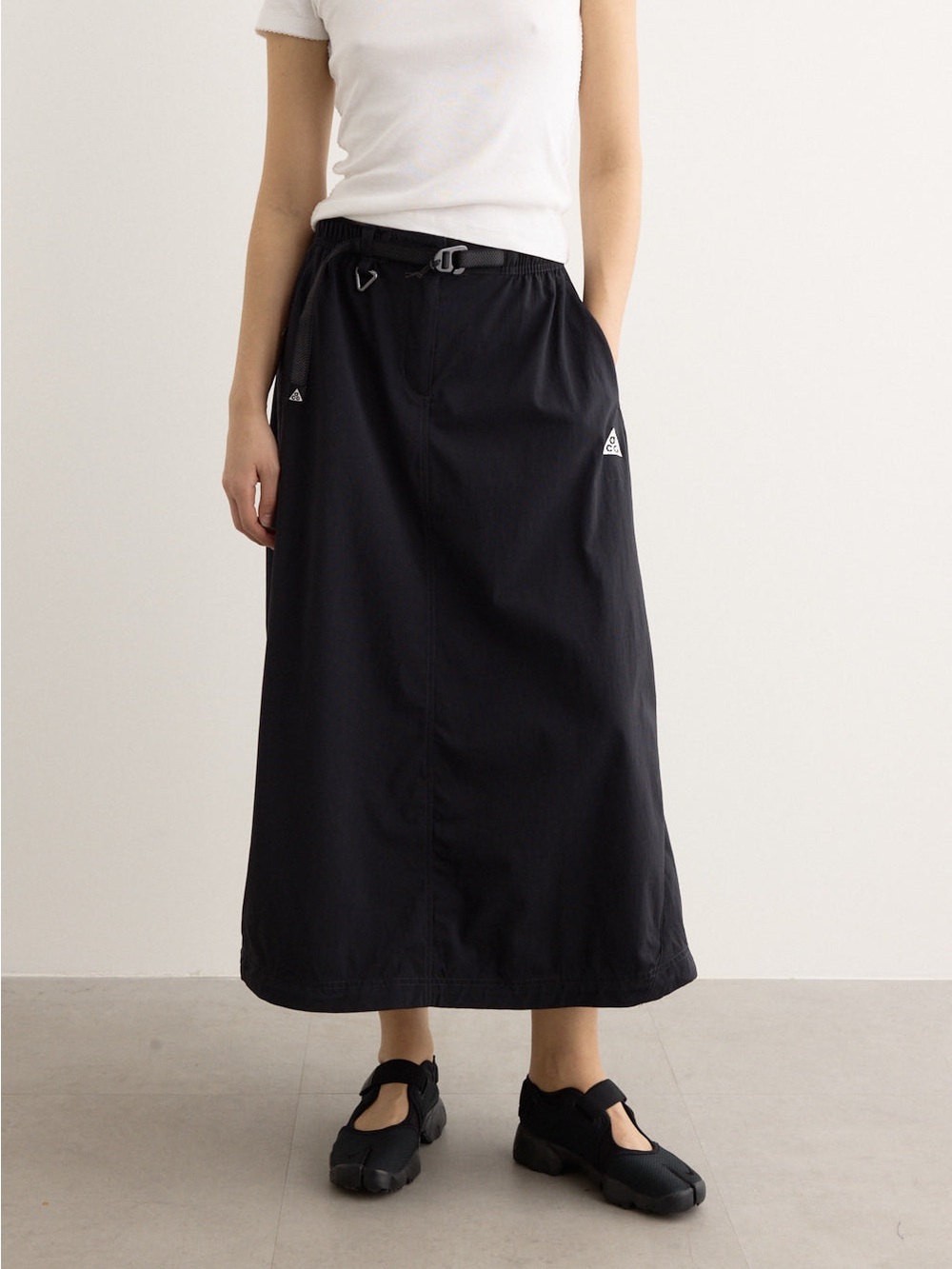 Nike ACG Smit Summit Black Maxi Skirt Size XS NWT - Picture 3 of 15